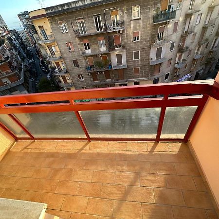 B&B Off Rooms And Relax Napoli Ngoại thất bức ảnh