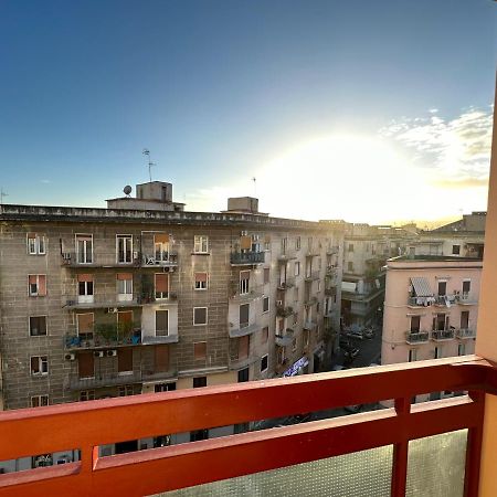 B&B Off Rooms And Relax Napoli Ngoại thất bức ảnh