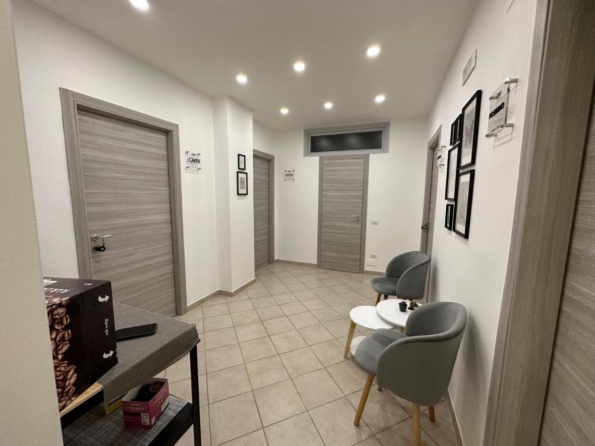 B&B Off Rooms And Relax Napoli Ngoại thất bức ảnh