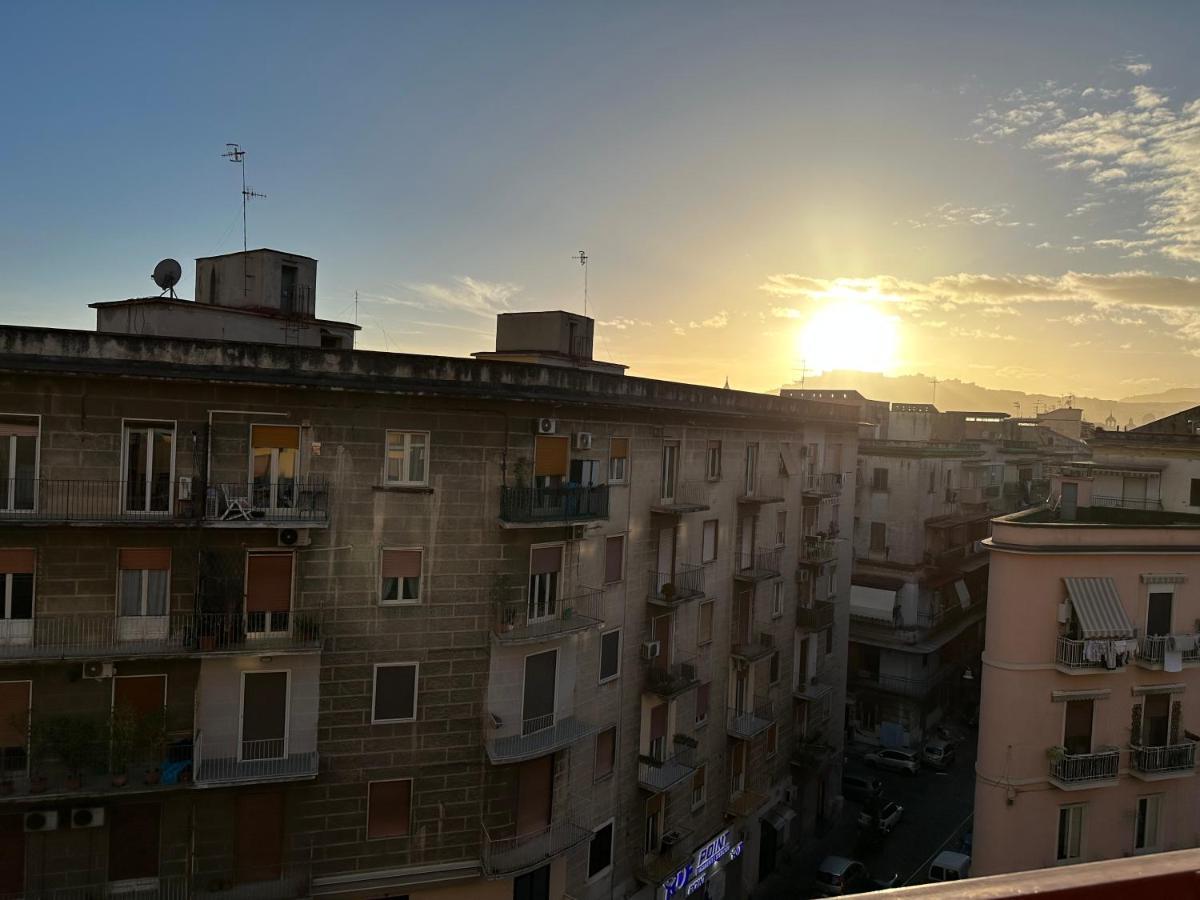 B&B Off Rooms And Relax Napoli Ngoại thất bức ảnh